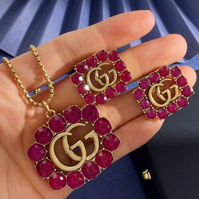 Sweater Chain Gq92 Earrings Gq92 Gucci Retro Low-Key Luxury Rectangular Earrings