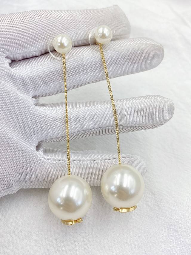 Chanel Classic Large and Small Pearl Long Stud Earrings, Z Batch, Brass Material