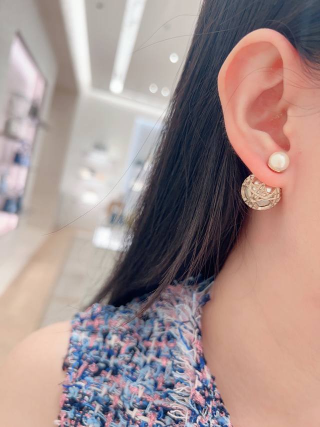 We produce Z4800, bulk inquiries welcome. This season's must-buy! Our large and