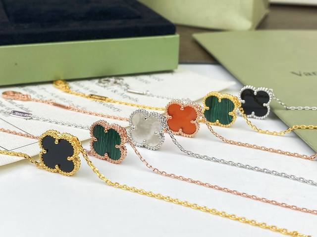 Four-leaf clover single flower bracelet wholesale Ddd