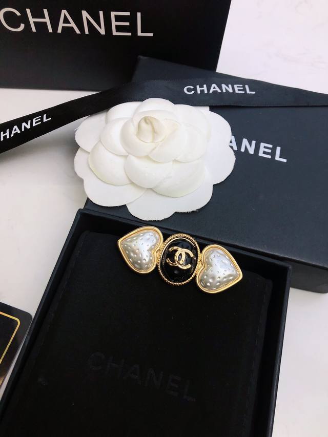 The latest Chanel brooches have arrived at the boutique, truly understanding the