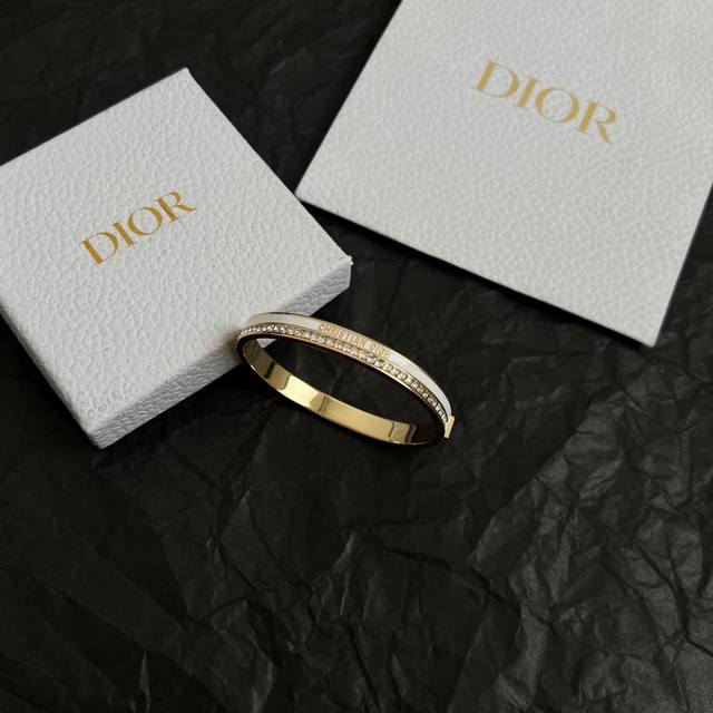 Dior vintage bracelet, identical to the original, made of brass, exuding a sweet