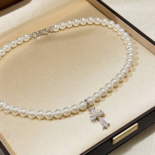 A6602 New Chrome Hearts Element Cross Pearl Necklace, Popular Style, High-Qualit