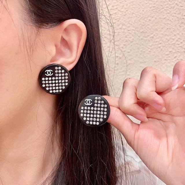 Chanel Double C Diamond Stud Earrings Ddd