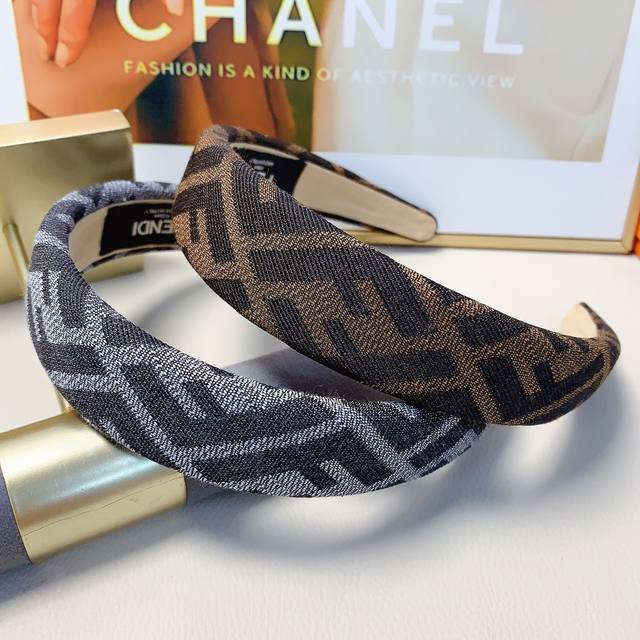 Fendi Headband Classic, simple, and luxurious headband, a must-have for any fair