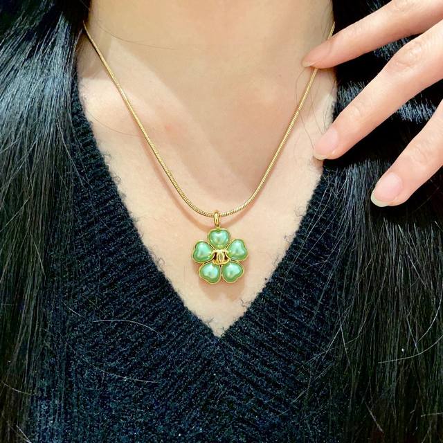 Chanel Camellia Double C Necklace Ddd