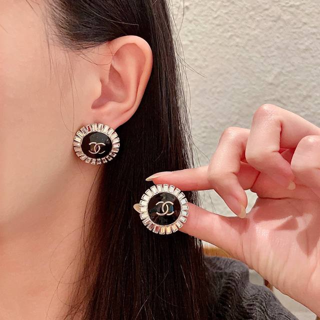 Chanel Double C Diamond Stud Earrings Ddd