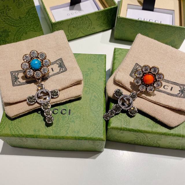 Item No. Ged0110 Gucci New Sunflower Diamond Stud Earrings Gucc Gucci Sunflower