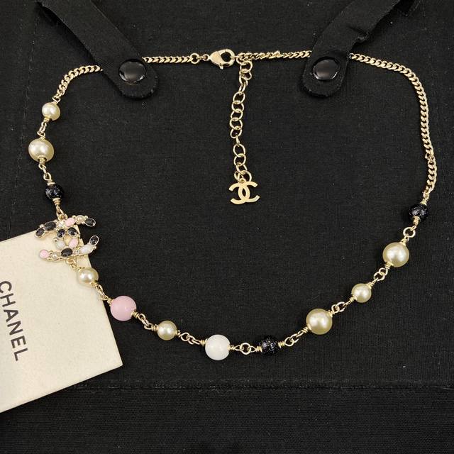 Xx0447 Ch Nel Xiang'er Colorful Beaded Double C Necklace Choker Ddd. The adjusta