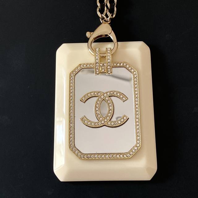Xk326 White Chanel Card-Threaded Leather Necklace - This one can actually hold c