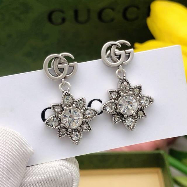 Item No. Ged0179 New Gucci Silver Sunflower Earrings Ddd