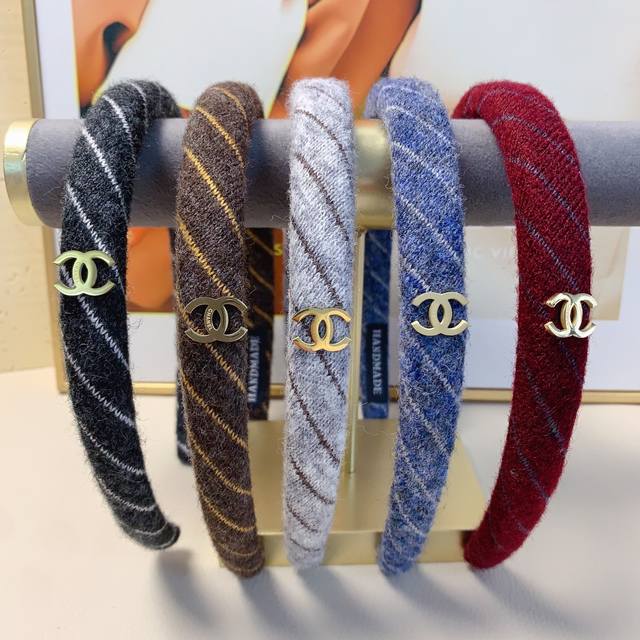 Chanel headband, narrow titanium steel logo headband, a must-have for any fairy-