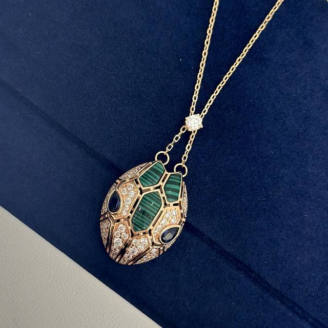 Bv's Serpent Series Turquoise Blue Eyes Serpent Head Necklace is a powerful, cla