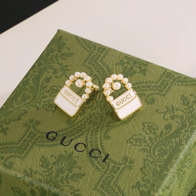 Gucci New Pearl Earrings - Selected from the original, made of brass with S925 s