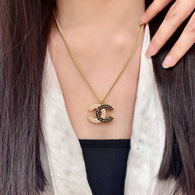 Chanel Pearl Double C Color Block Necklace Ddd