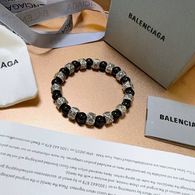 Exquisite replica of a natural black agate Balenciaga bracelet in Thai silver st