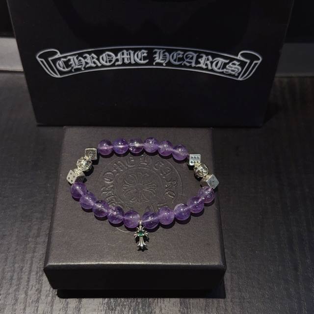 New boutique quality Chrome Hearts retro multi-element bracelet/bracelet. The em