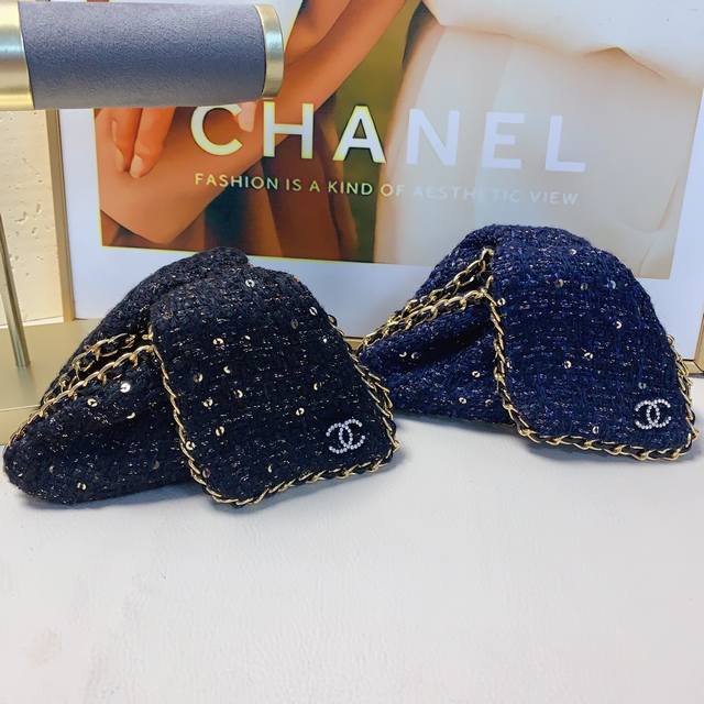 Chanel Mini Hair Clip Chanel Hair Clip Triangle Chunky Woolen Chain Claw Clip El