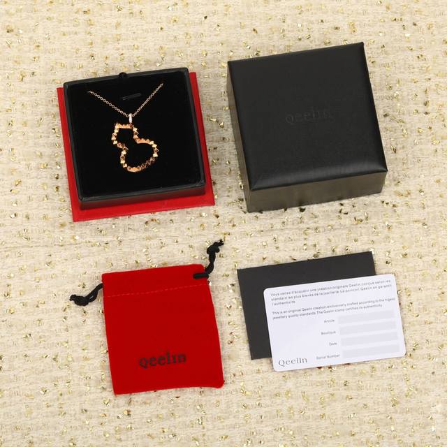 206729 We produce gourd-shaped openwork necklaces, customizable with genuine gol