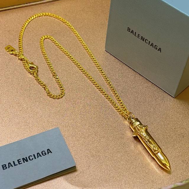 Original Balenciaga necklace, brand new style, identical to boutique items, exqu