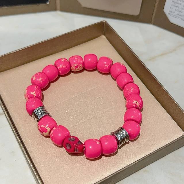 Bulgari Divas' Dream series snakeskin bracelet in V gold. Perfect condition, imp