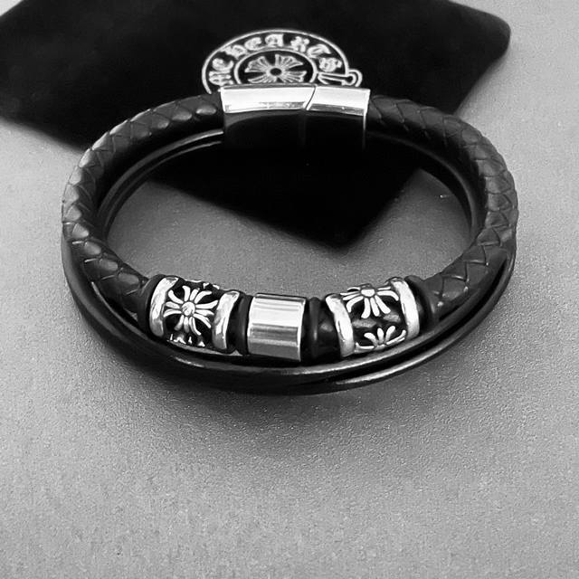 Exquisite Chrome Hearts Classic Double Cross Leather Cord Bracelet - Handcrafted