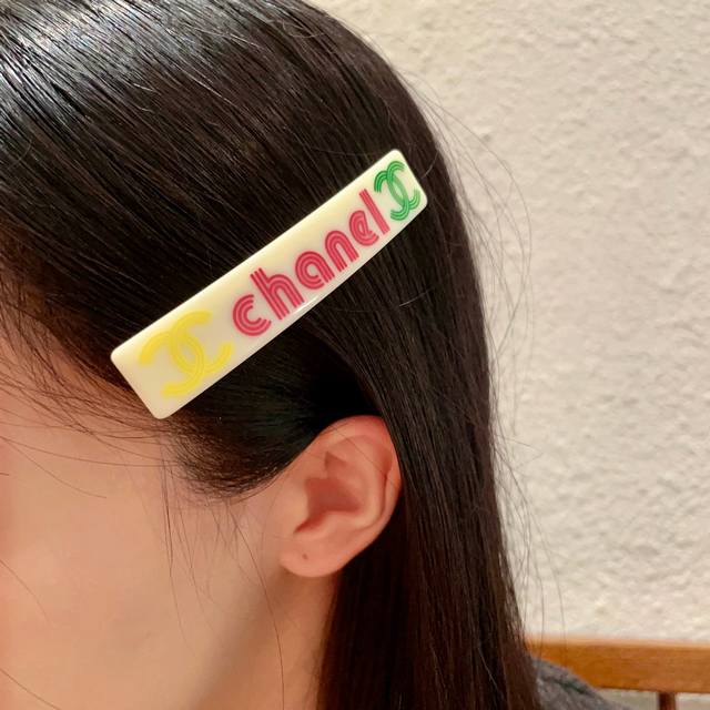 Chanel Double C Letter Hair Clip Ddd
