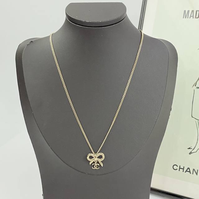 Today's New Arrival Code N1153 0246820 Chanel Necklace Hot Selling New Arrival C