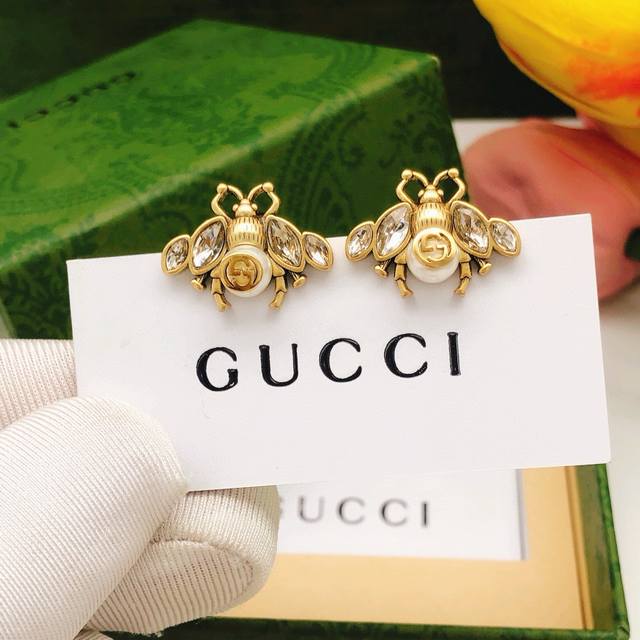 Item No. Ged0150 Gucci Bee Earrings Ddd