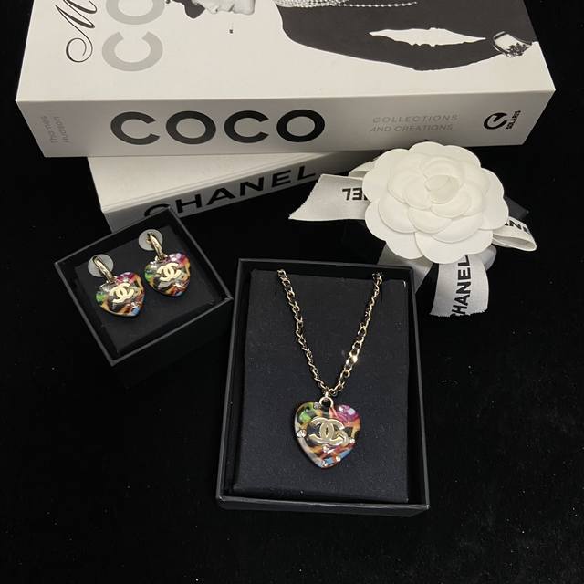Necklace and Earrings Chanel 24A New Colorful Heart Double C Earrings Retro Pop