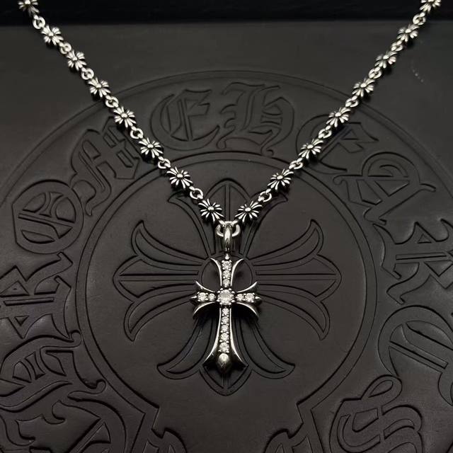 High-quality Chrome Hearts diamond-encrusted cross necklace, one-piece chain, re