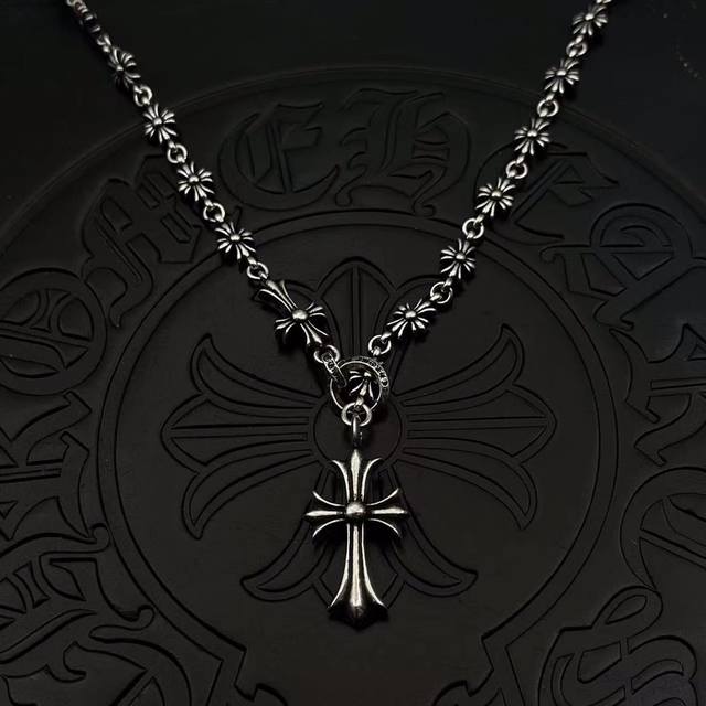 High-quality Chrome Hearts cross telescopic adjustable chain, a popular style am