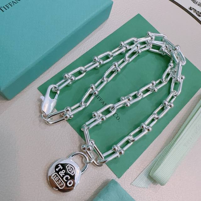 New Tiffany & Co. necklace, exquisite silver version, celebrity style, retro dis