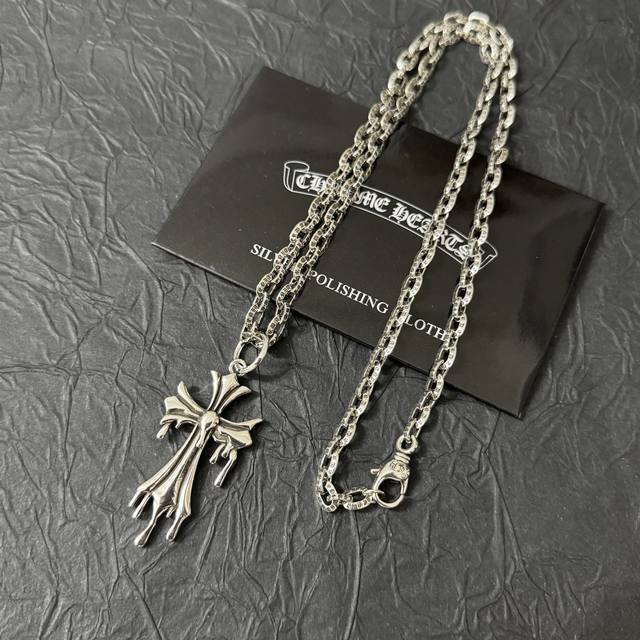 Chrome Hearts Absolutely gorgeous bracelet and necklace So beautiful~ Size 60 Dd