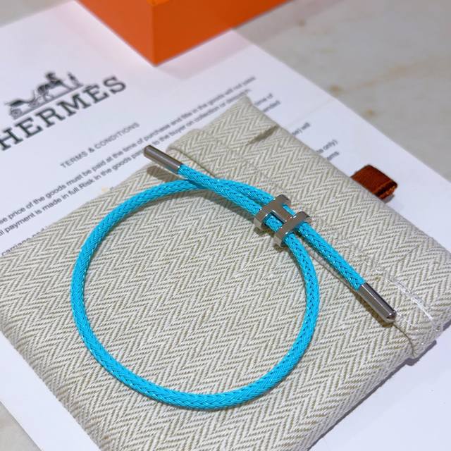 Hermes bracelets and cords are a true test of craftsmanship. To ensure the workm