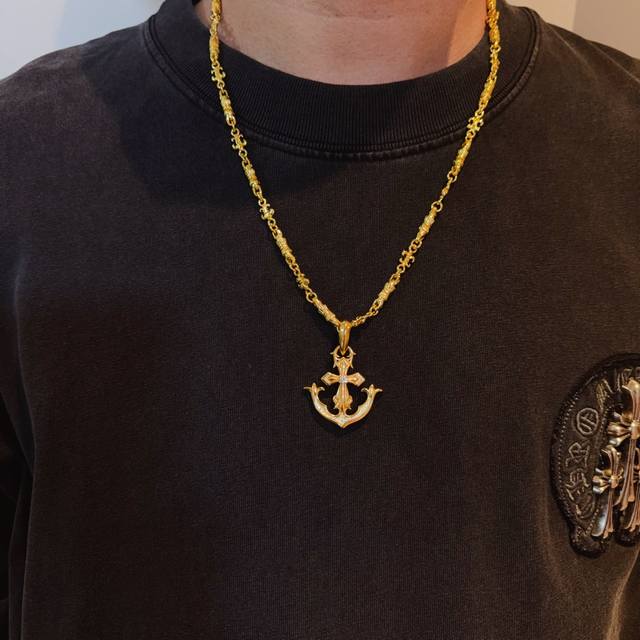 New boutique quality Chrome Hearts classic floral ball necklace with shield and