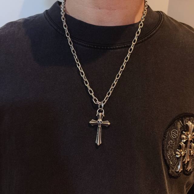 New boutique quality Chrome Hearts classic letter necklace with skull and cross