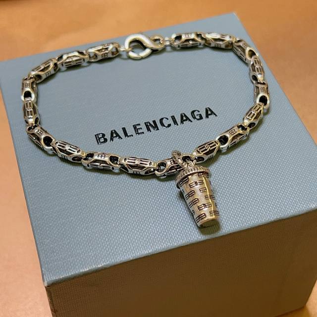 Original Balenciaga bracelet, brand new, identical to those in boutiques. A hot-