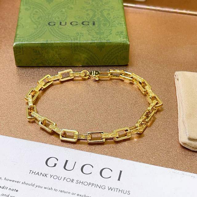 Gucci Year of the Snake New Arrival Recommendation: 2025 Latest Gucci Bracelet w