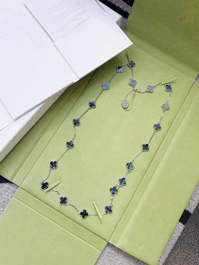 V gold material Vca Pietersite 20-flower four-leaf clover necklace Ddd