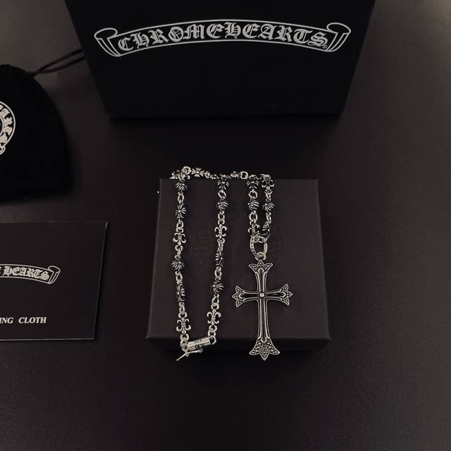 So cool! The latest Chrome Hearts necklace! A must-have! Factory direct sales! 1