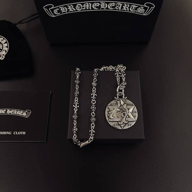 So cool! The latest Chrome Hearts necklace! A must-have! Factory direct sales! 1