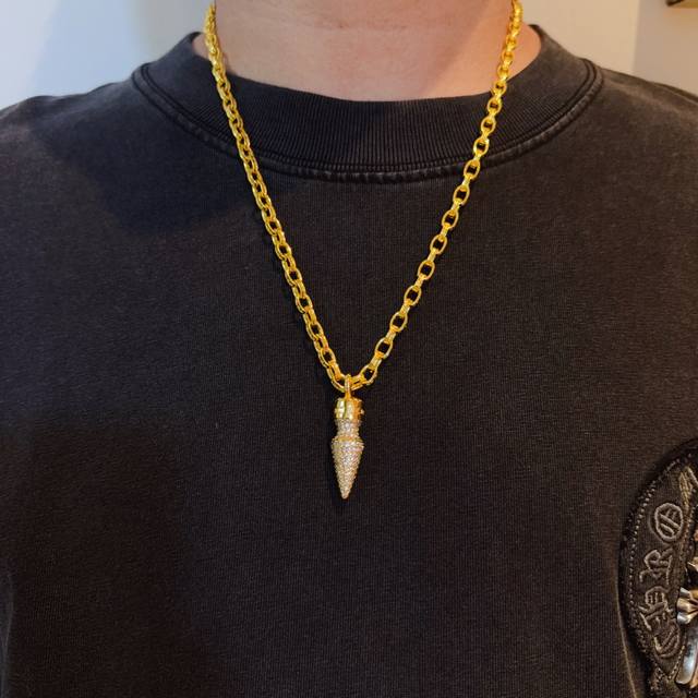 New boutique quality Chrome Hearts classic retro gold letter necklace, full diam