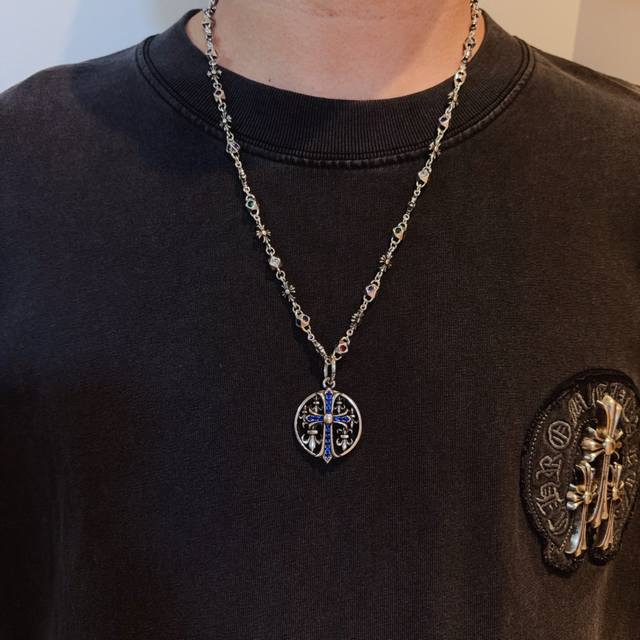 New boutique quality Chrome Hearts classic retro cross diamond necklace, blue di