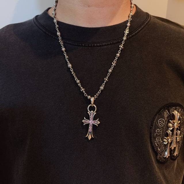 New boutique quality Chrome Hearts classic retro cross flower ball necklace, pin