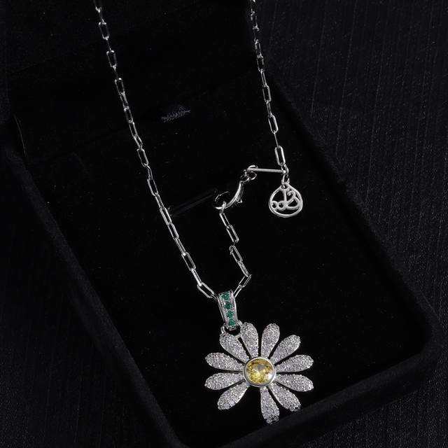 Jacob&Co Czech Leopard Necklace Daisy Necklace Ddd