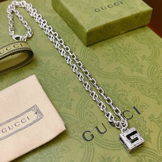 The top choice for Douyin (TikTok) sales: the latest Gucci necklace with a more