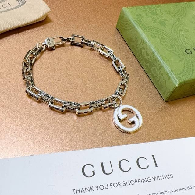 Gucci Recommended New Gucci Bracelet Released! This latest classic Gucci bracele