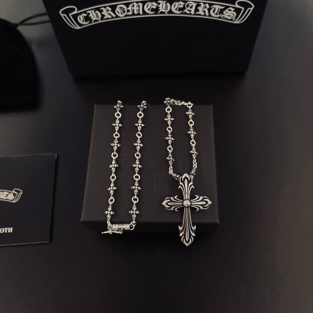 So cool! The latest Chrome Hearts necklace! A must-have! Factory direct sales! 1