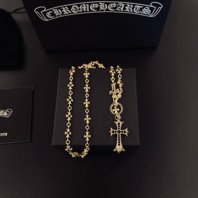 So cool! The latest Chrome Hearts necklace! A must-have! Factory direct sales! 1